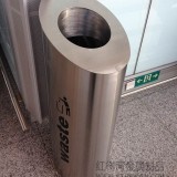 南山區(qū)人民醫(yī)院采購(gòu)斜口室內(nèi)不銹鋼垃圾桶