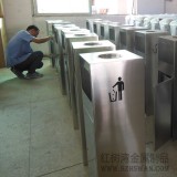 深圳蔚藍(lán)海岸采購室內(nèi)方形不銹鋼垃圾桶案例